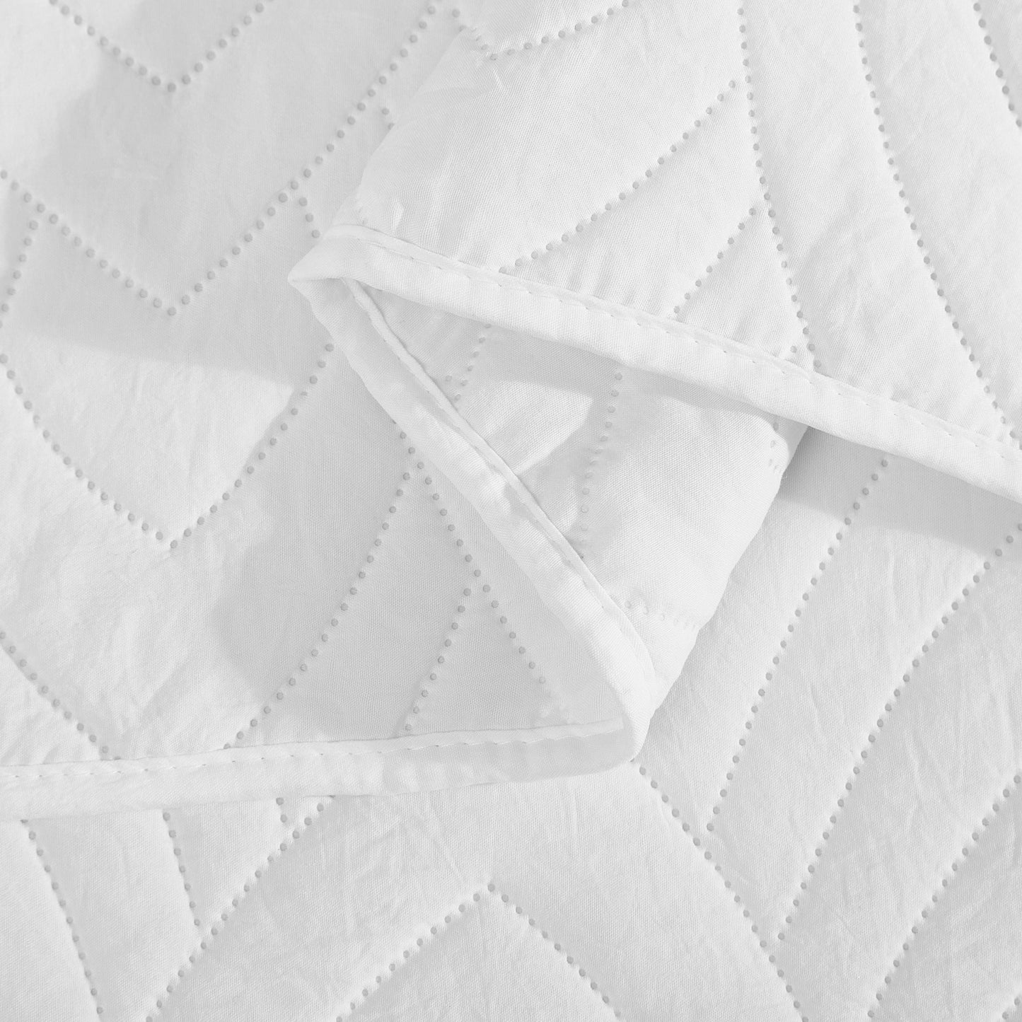 Weston Quilt Set